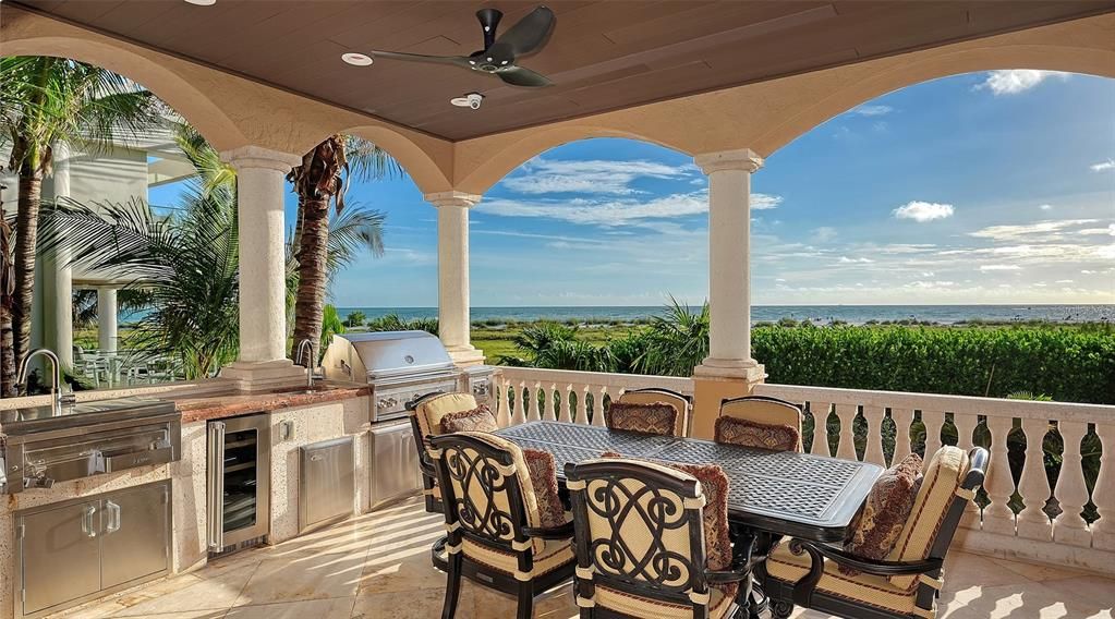 For Sale: $8,250,000 (3 beds, 3 baths, 4728 Square Feet)