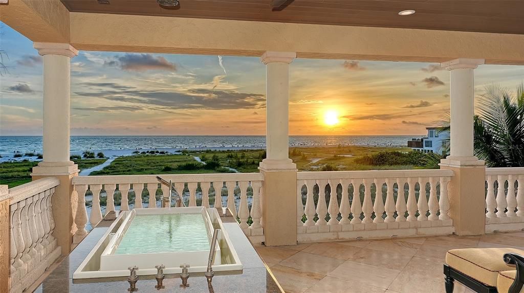 For Sale: $8,250,000 (3 beds, 3 baths, 4728 Square Feet)