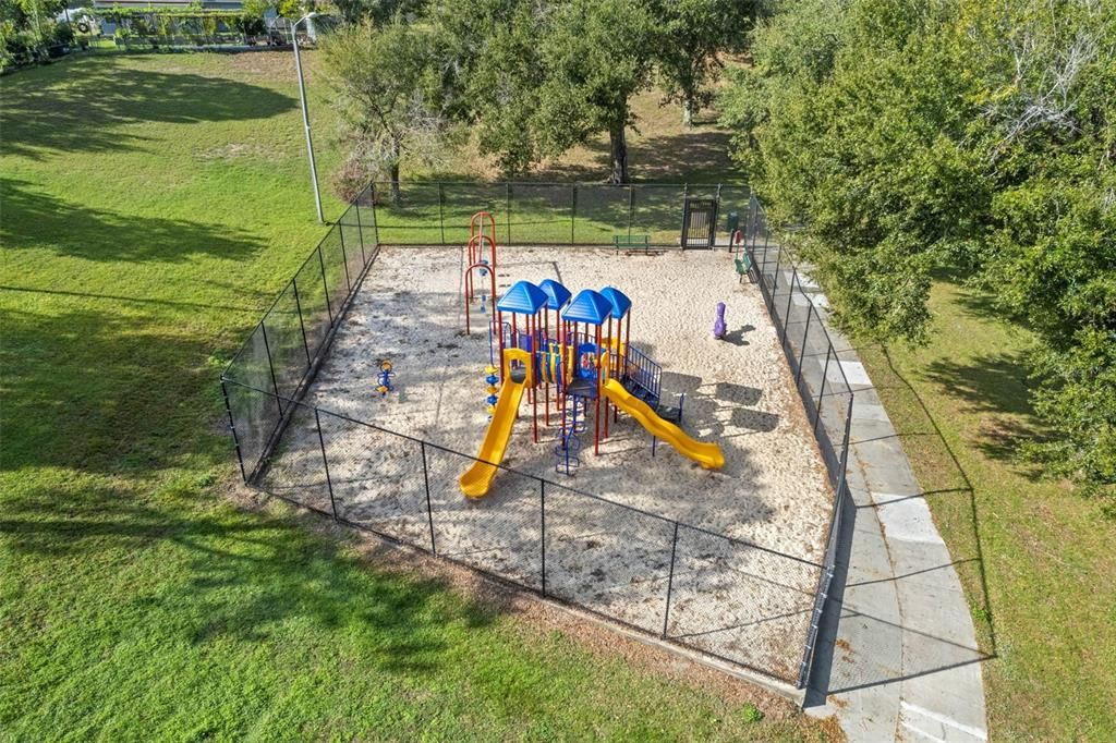 待售: $315,000 (2 贝兹, 2 浴室, 1169 平方英尺)