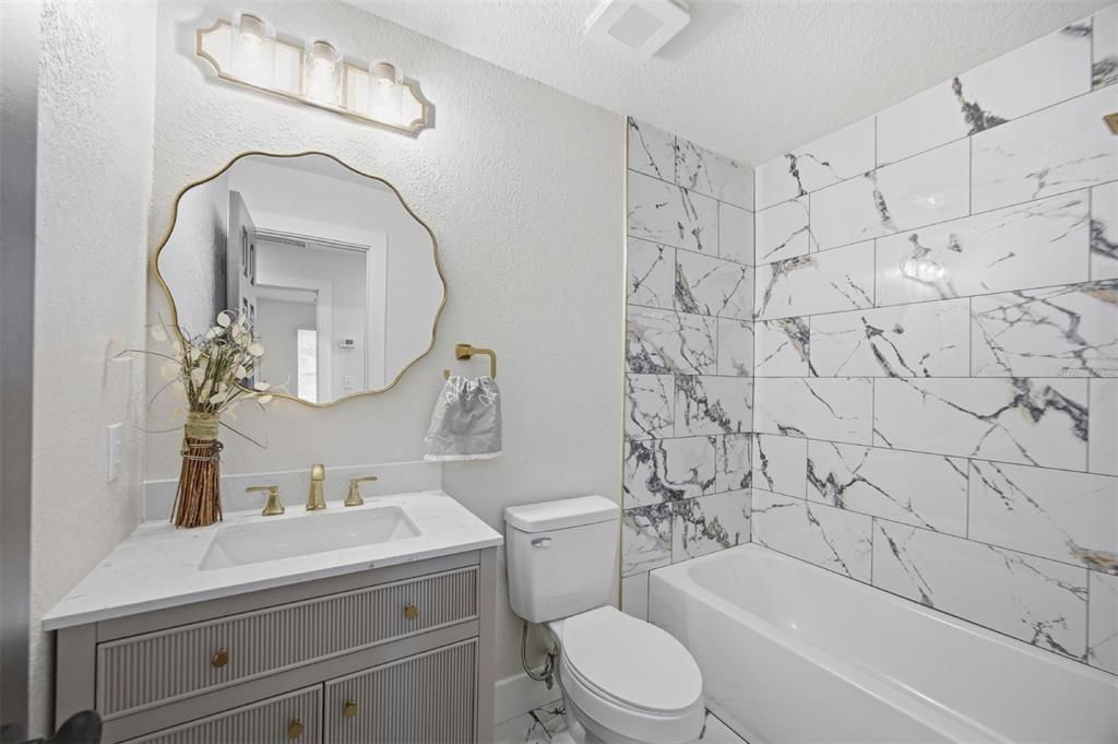 En Venta: $388,000 (3 camas, 2 baños, 1420 Pies cuadrados)