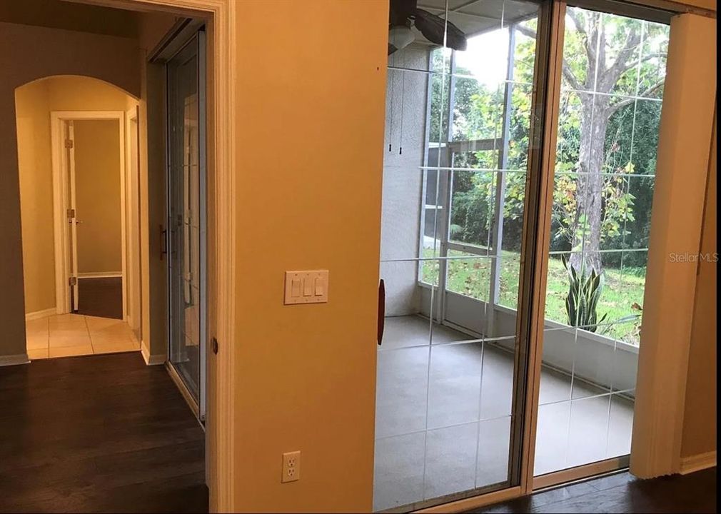 En Renta: $2,595 (4 camas, 2 baños, 2044 Pies cuadrados)