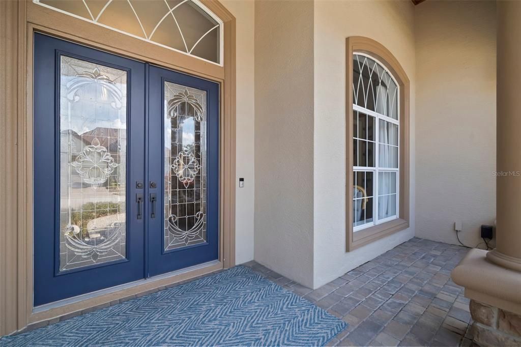 For Sale: $880,000 (4 beds, 3 baths, 2910 Square Feet)