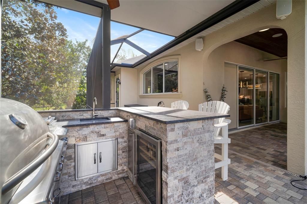 For Sale: $880,000 (4 beds, 3 baths, 2910 Square Feet)