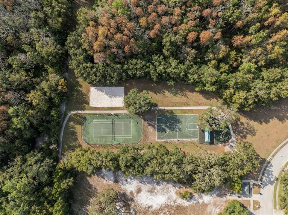 For Sale: $880,000 (4 beds, 3 baths, 2910 Square Feet)