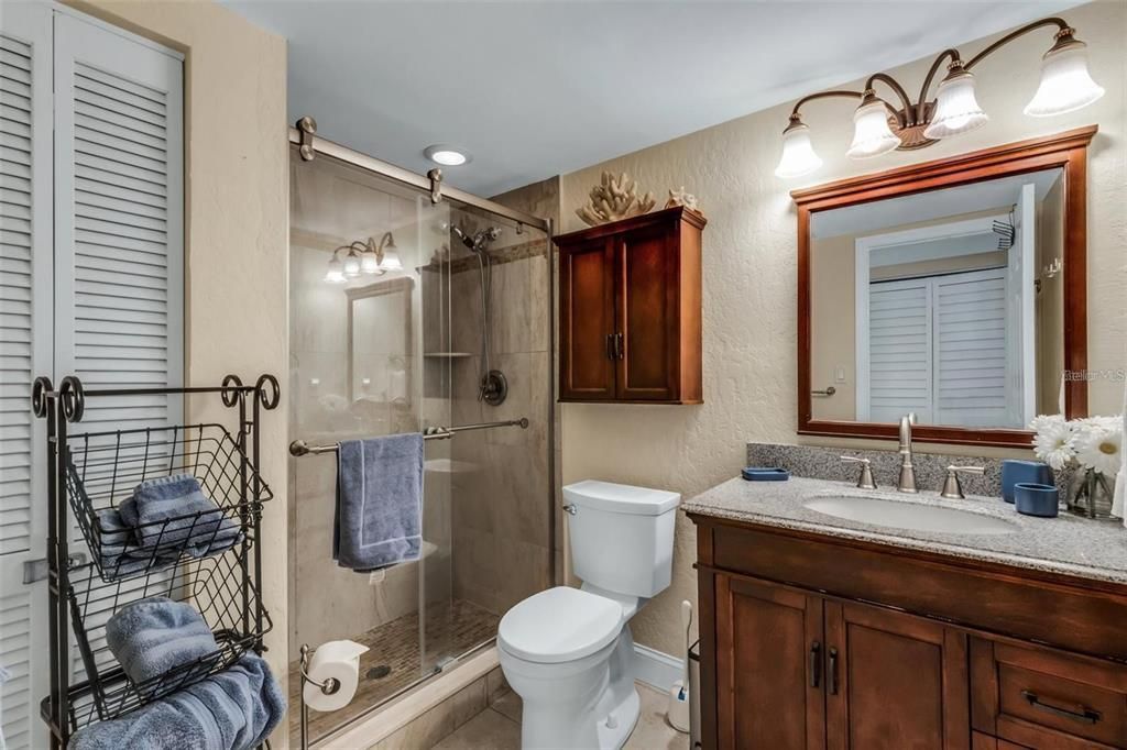 For Sale: $849,999 (2 beds, 2 baths, 1225 Square Feet)