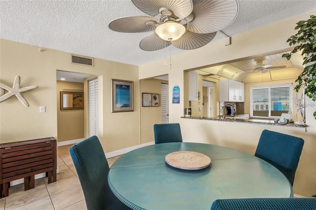 For Sale: $849,999 (2 beds, 2 baths, 1225 Square Feet)