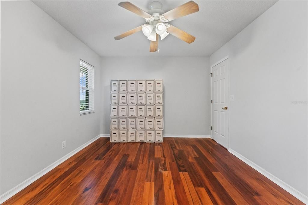 For Sale: $2,000,000 (4 beds, 2 baths, 3062 Square Feet)