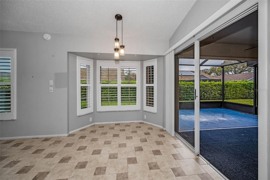 En Venta: $329,900 (2 camas, 2 baños, 1549 Pies cuadrados)