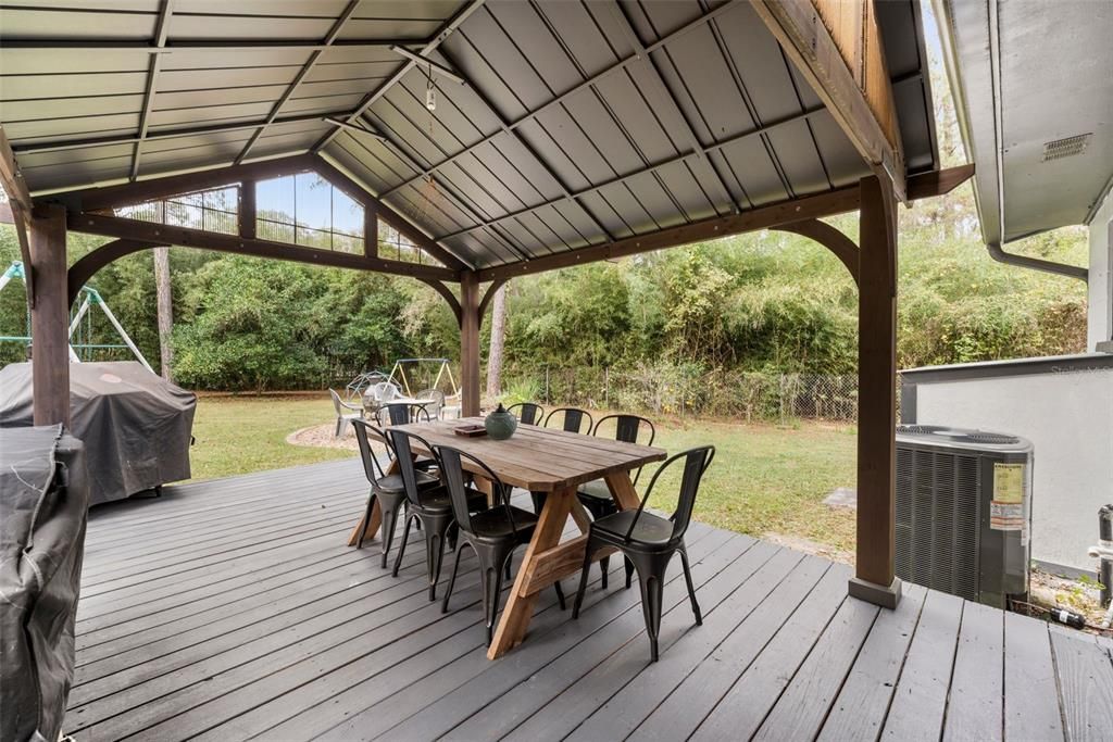 待售: $375,000 (3 贝兹, 2 浴室, 1560 平方英尺)