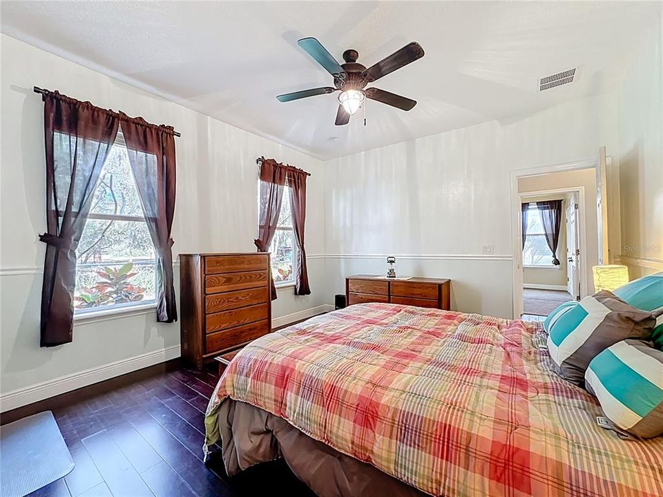 待售: $895,000 (4 贝兹, 3 浴室, 3462 平方英尺)