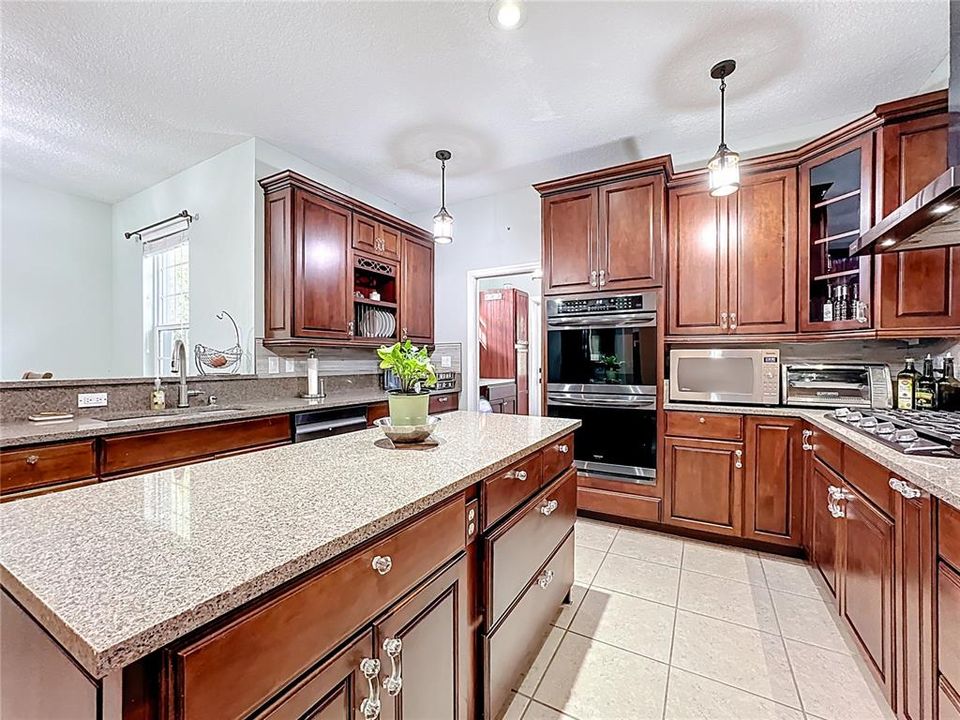 待售: $895,000 (4 贝兹, 3 浴室, 3462 平方英尺)