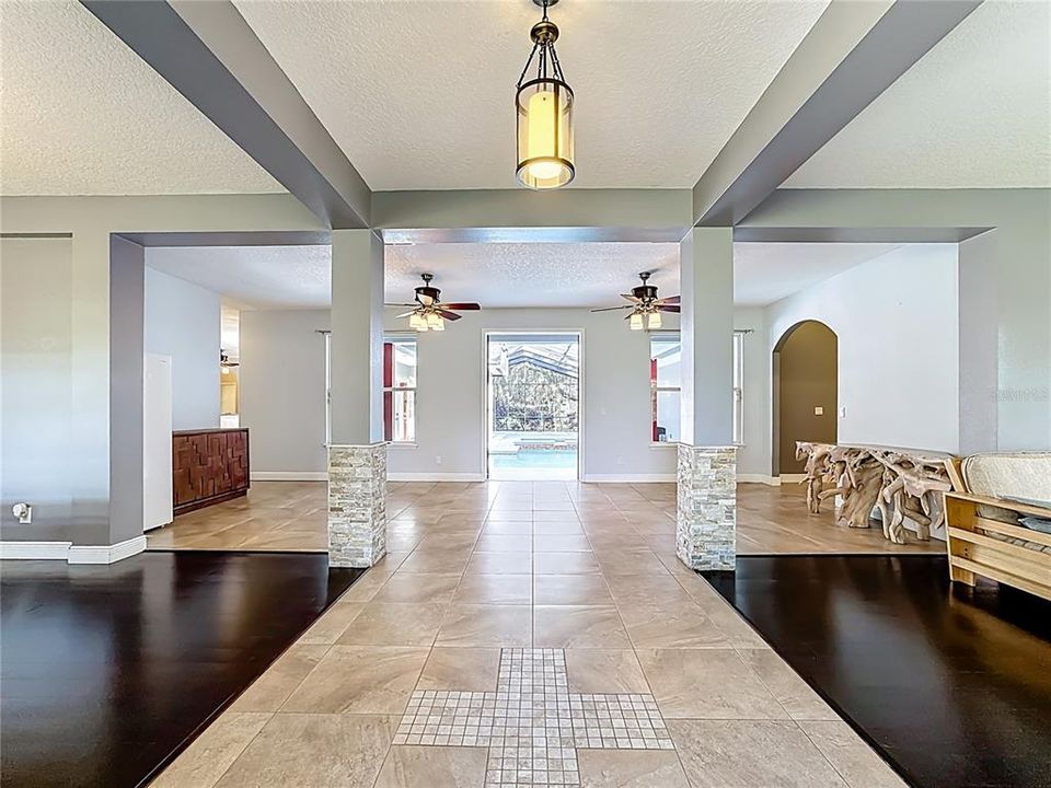 待售: $895,000 (4 贝兹, 3 浴室, 3462 平方英尺)