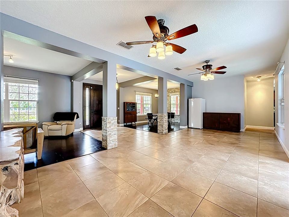 待售: $895,000 (4 贝兹, 3 浴室, 3462 平方英尺)