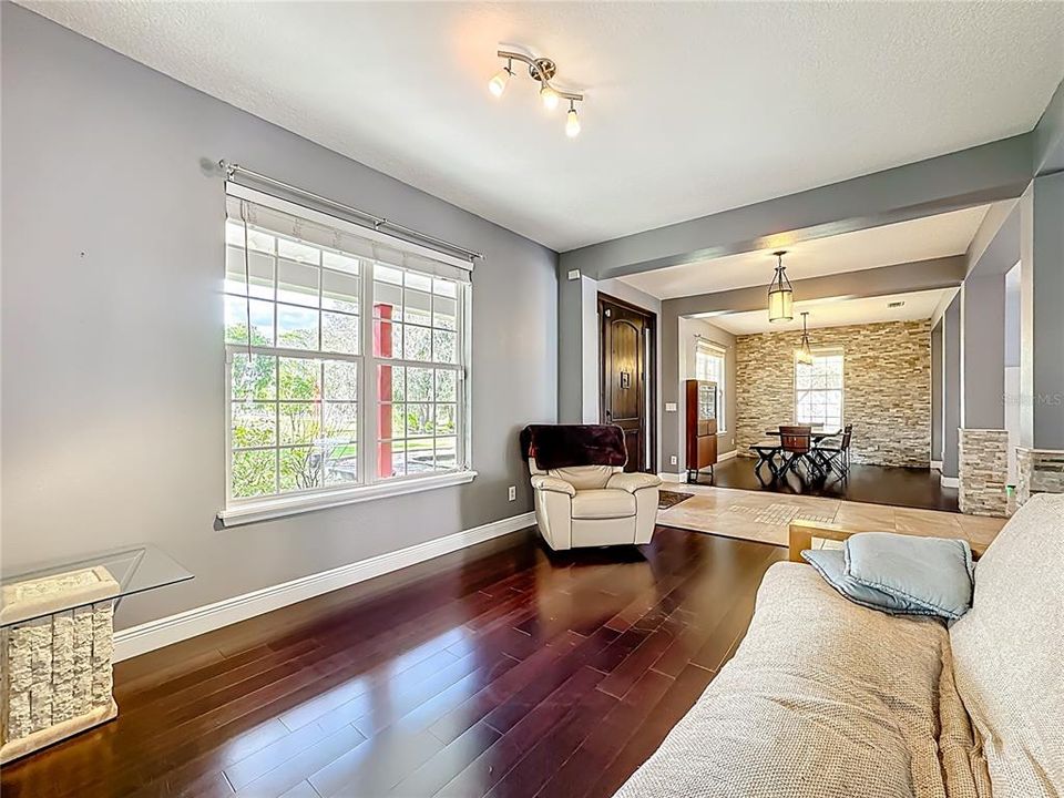 待售: $895,000 (4 贝兹, 3 浴室, 3462 平方英尺)