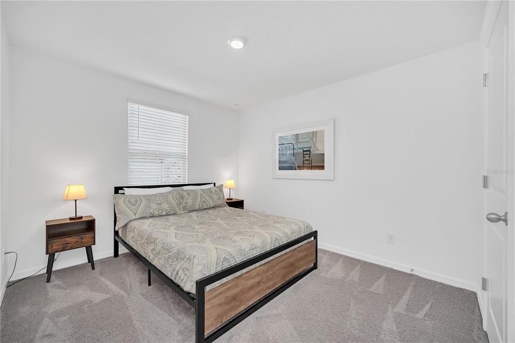 待售: $340,000 (3 贝兹, 2 浴室, 1653 平方英尺)