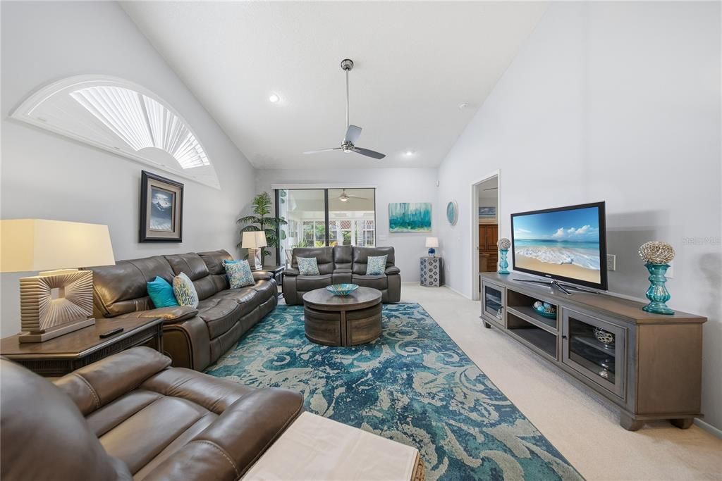 待售: $469,900 (3 贝兹, 2 浴室, 1725 平方英尺)