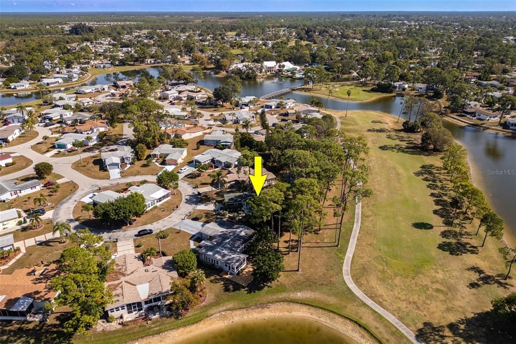 На продажу: $285,000 (2 спален, 2 ванн, 2053 Квадратных фут)