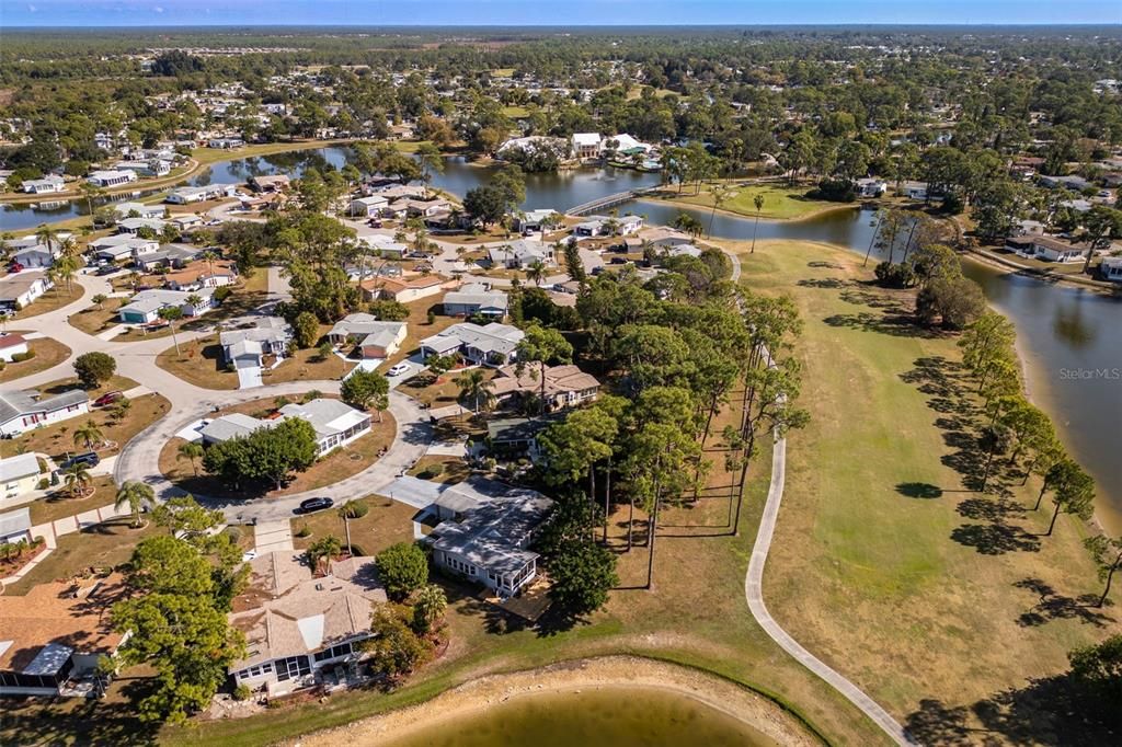 На продажу: $285,000 (2 спален, 2 ванн, 2053 Квадратных фут)