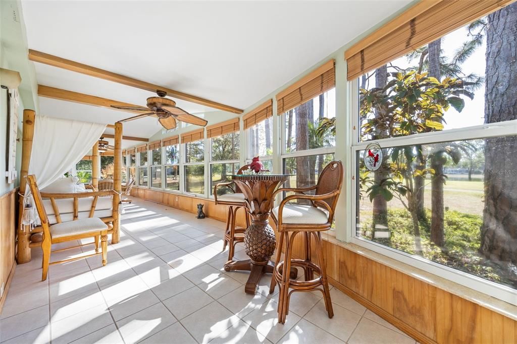 На продажу: $285,000 (2 спален, 2 ванн, 2053 Квадратных фут)