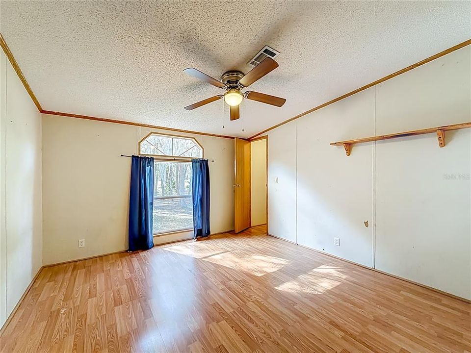 待售: $229,900 (3 贝兹, 2 浴室, 1755 平方英尺)