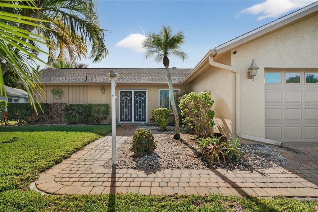 En Venta: $575,000 (3 camas, 2 baños, 1750 Pies cuadrados)