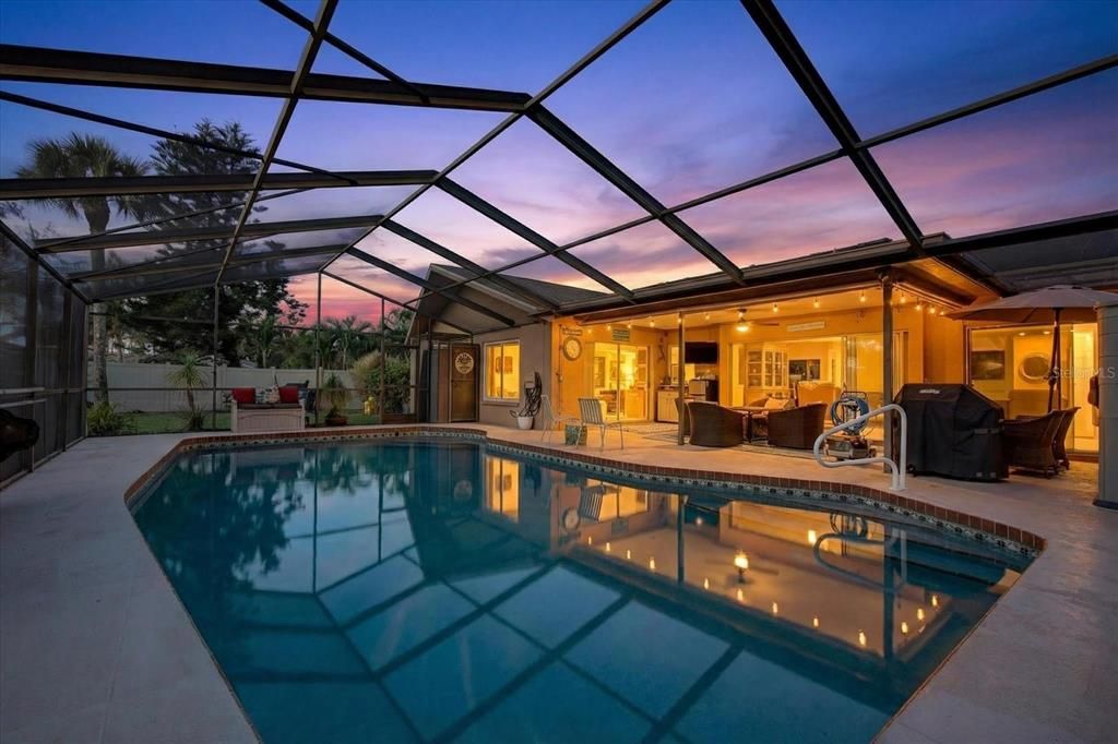 En Venta: $575,000 (3 camas, 2 baños, 1750 Pies cuadrados)