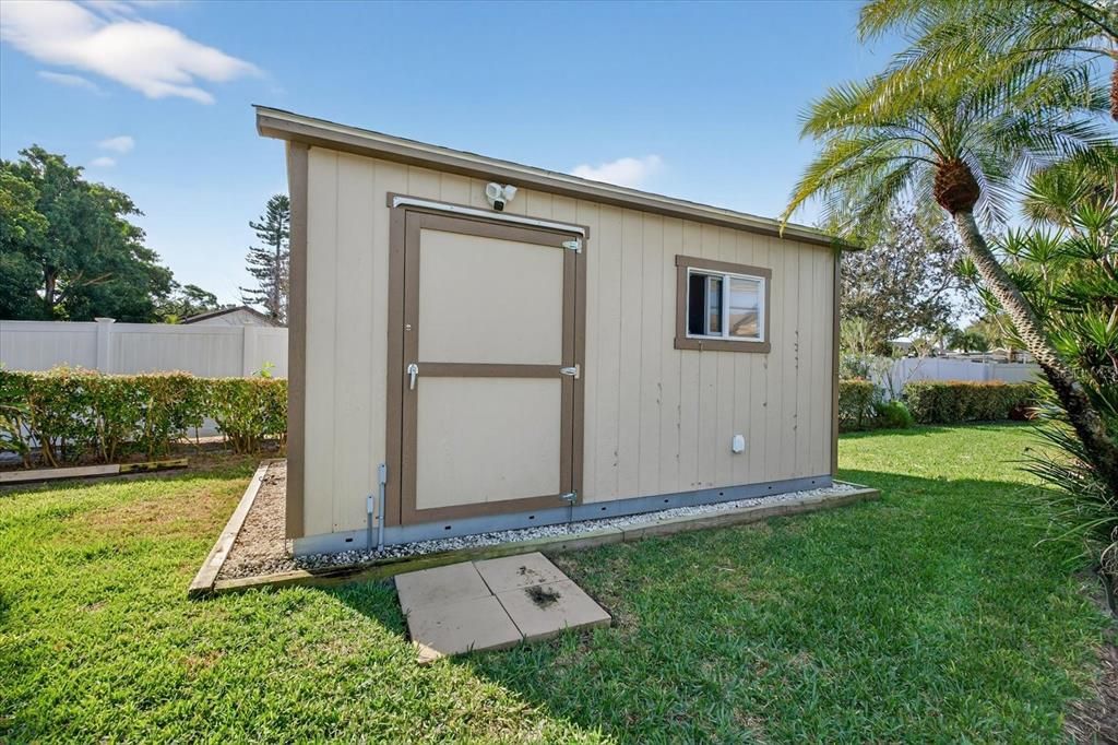 En Venta: $575,000 (3 camas, 2 baños, 1750 Pies cuadrados)