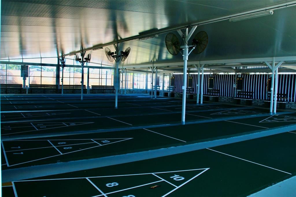 For Sale: $299,900 (2 beds, 2 baths, 1296 Square Feet)