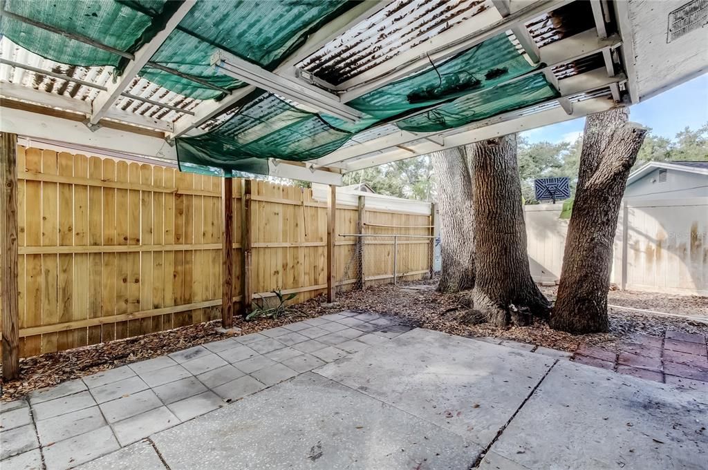 For Sale: $425,000 (3 beds, 2 baths, 1659 Square Feet)