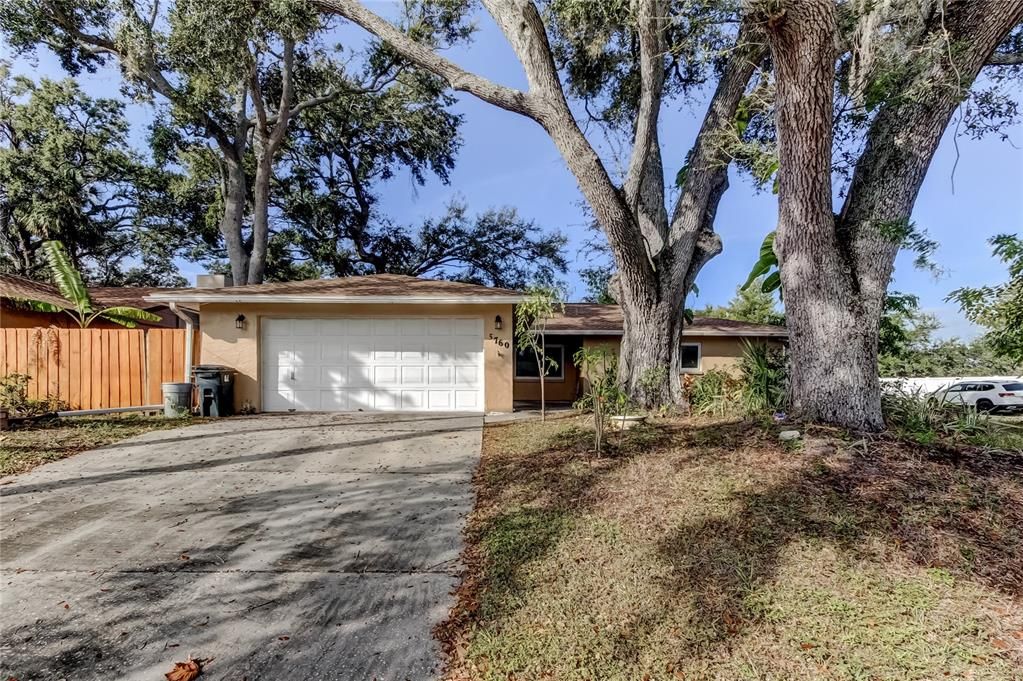 For Sale: $425,000 (3 beds, 2 baths, 1659 Square Feet)