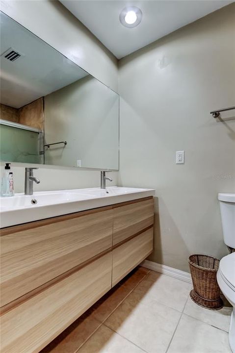 For Sale: $425,000 (3 beds, 2 baths, 1659 Square Feet)