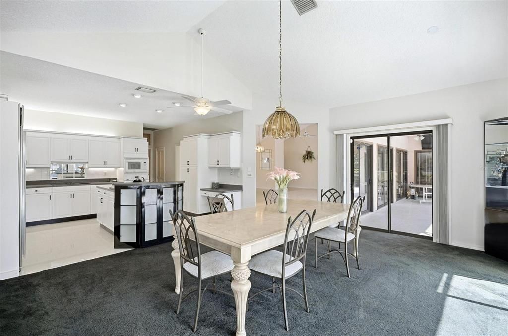 На продажу: $650,000 (4 спален, 2 ванн, 2626 Квадратных фут)