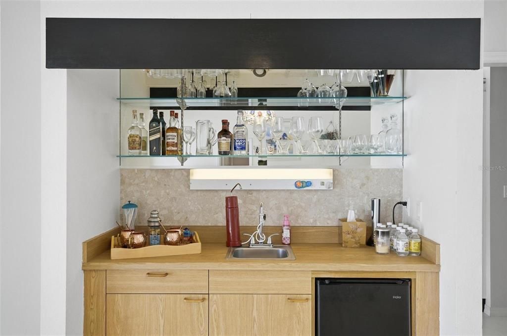 На продажу: $650,000 (4 спален, 2 ванн, 2626 Квадратных фут)