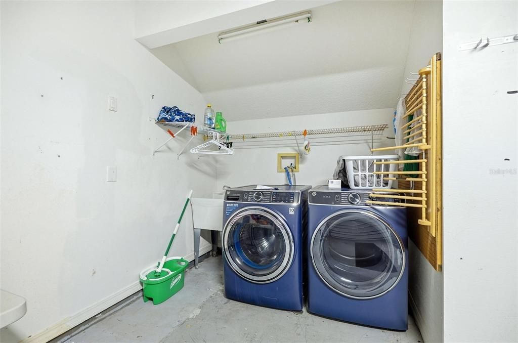 На продажу: $650,000 (4 спален, 2 ванн, 2626 Квадратных фут)