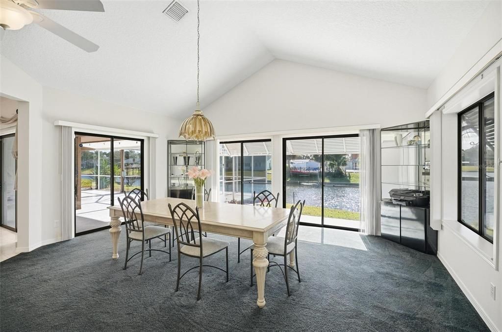 На продажу: $650,000 (4 спален, 2 ванн, 2626 Квадратных фут)