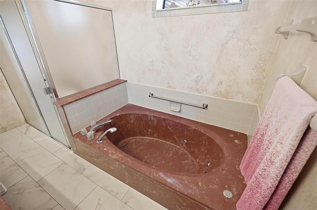 На продажу: $650,000 (4 спален, 2 ванн, 2626 Квадратных фут)