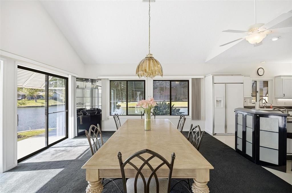 На продажу: $650,000 (4 спален, 2 ванн, 2626 Квадратных фут)