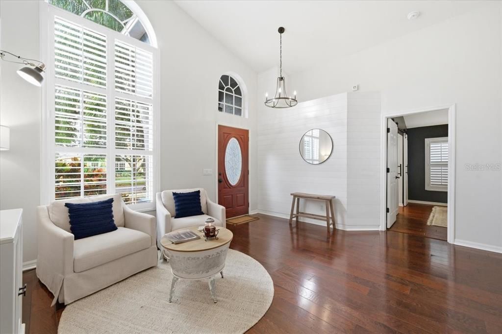 На продажу: $650,000 (4 спален, 3 ванн, 1922 Квадратных фут)