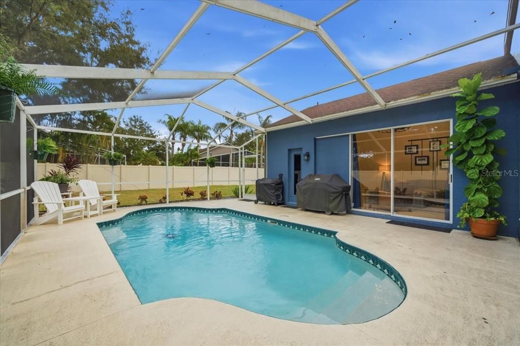 На продажу: $650,000 (4 спален, 3 ванн, 1922 Квадратных фут)