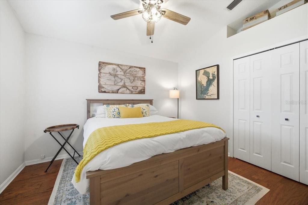 На продажу: $650,000 (4 спален, 3 ванн, 1922 Квадратных фут)