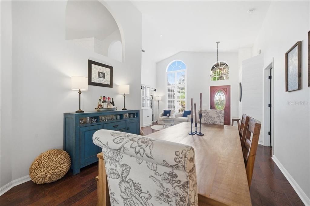 На продажу: $650,000 (4 спален, 3 ванн, 1922 Квадратных фут)