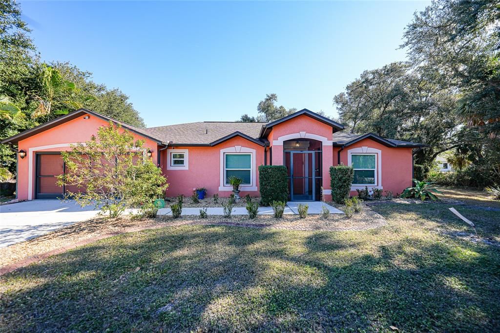 For Sale: $329,900 (3 beds, 2 baths, 2020 Square Feet)