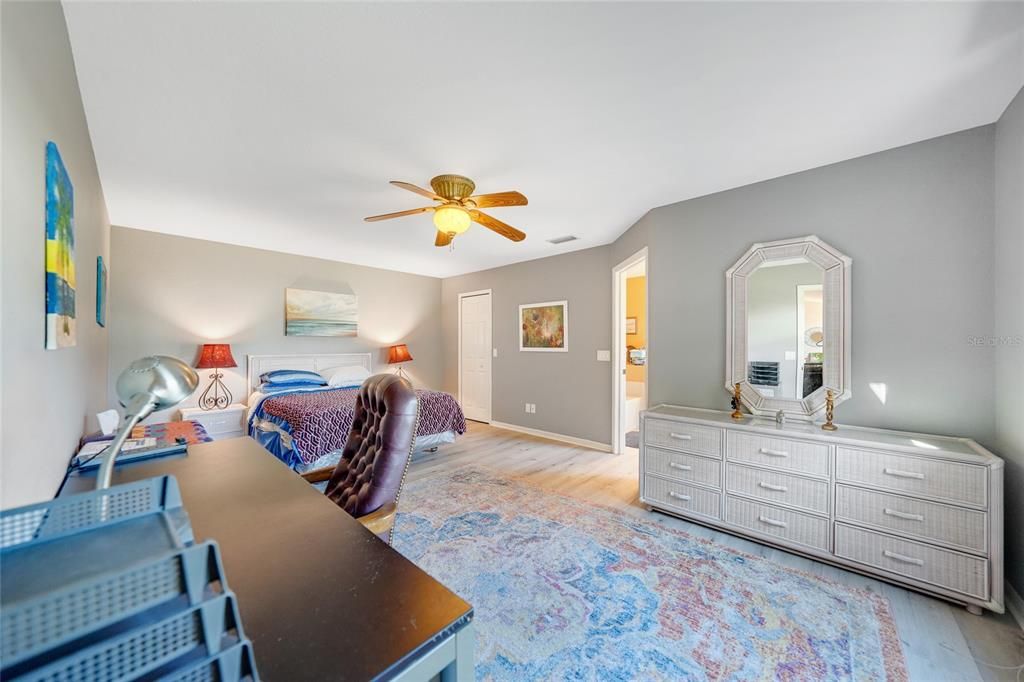 For Sale: $329,900 (3 beds, 2 baths, 2020 Square Feet)