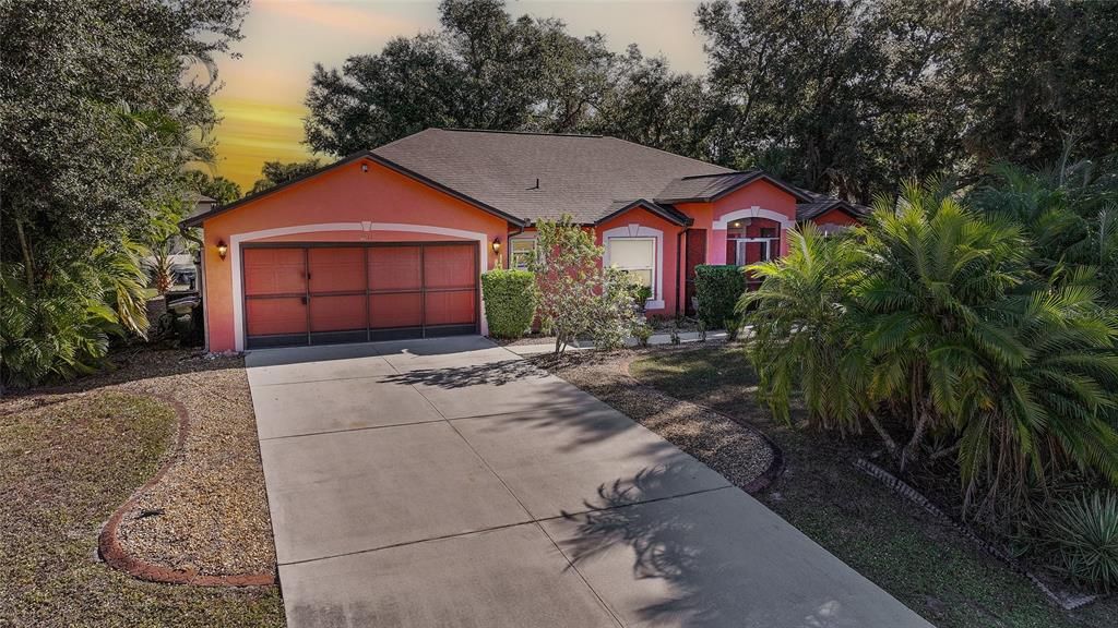 For Sale: $329,900 (3 beds, 2 baths, 2020 Square Feet)