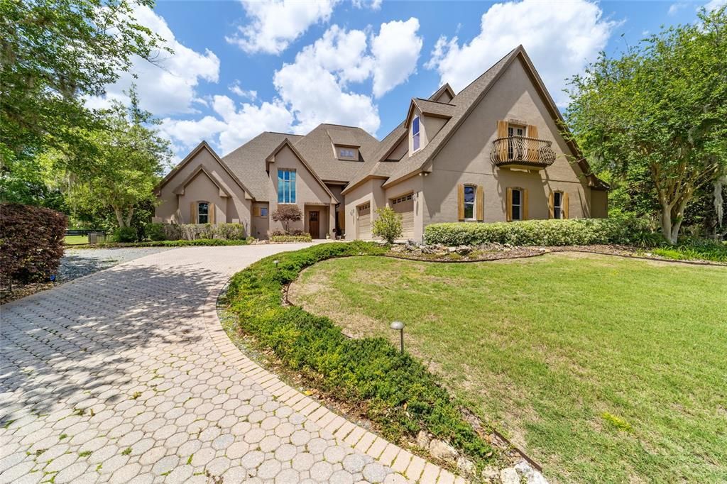 En Venta: $1,799,999 (5 camas, 5 baños, 6853 Pies cuadrados)