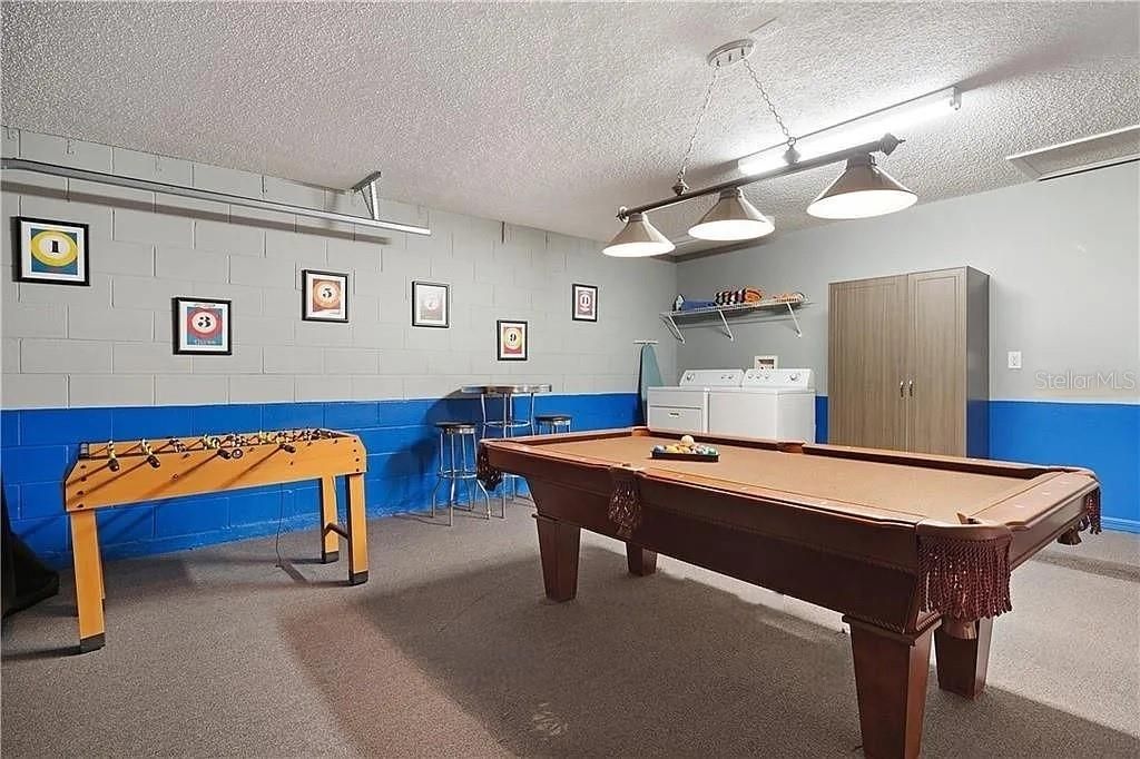 На продажу: $469,990 (4 спален, 3 ванн, 1960 Квадратных фут)