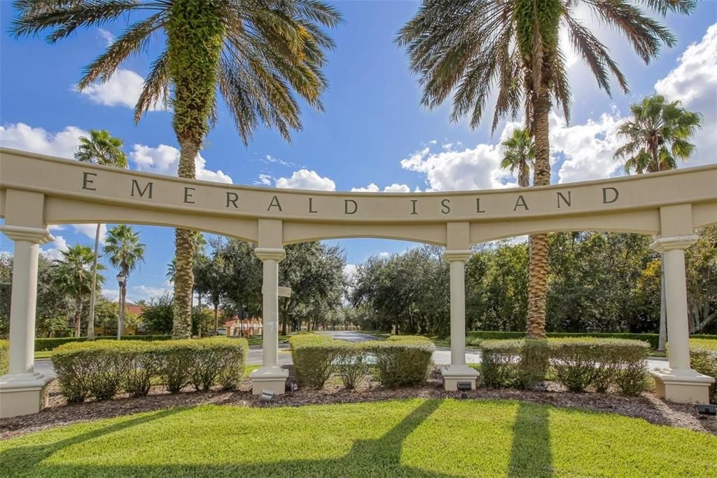 На продажу: $469,990 (4 спален, 3 ванн, 1960 Квадратных фут)