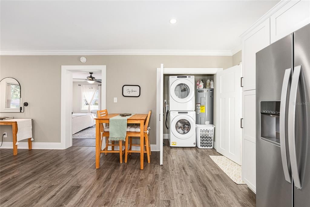 For Sale: $324,900 (4 beds, 2 baths, 1450 Square Feet)