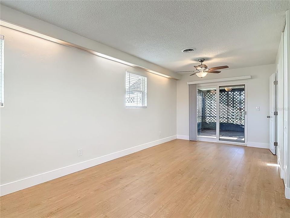 En Venta: $224,999 (2 camas, 2 baños, 1555 Pies cuadrados)