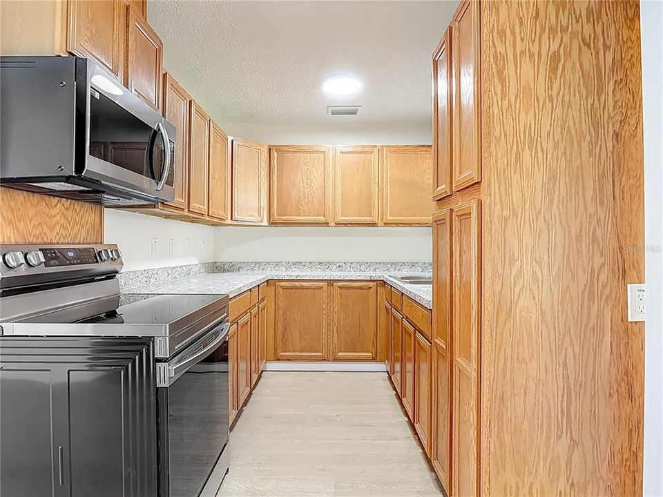 En Venta: $224,999 (2 camas, 2 baños, 1555 Pies cuadrados)